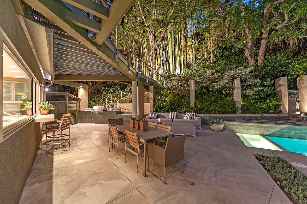 Architectural Lease | Upper Beachwood Canyon