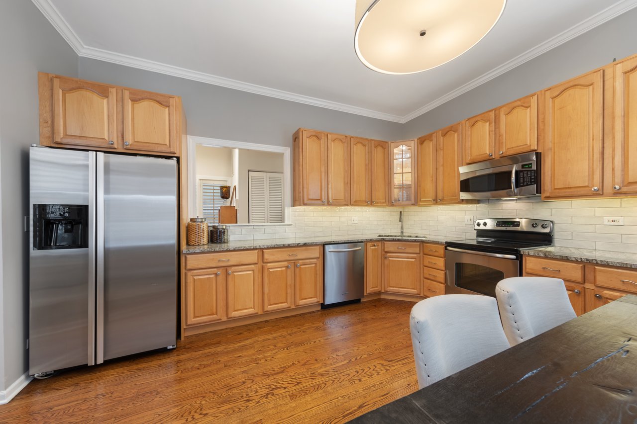 Bright and Spacious Home on Dearborn Street