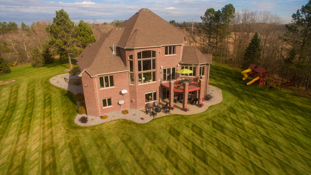 Medina Estate with Endless Nature Views