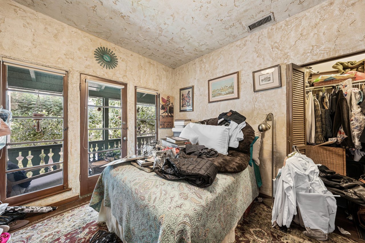 9027 Alden Dr, West Hollywood Adjacent