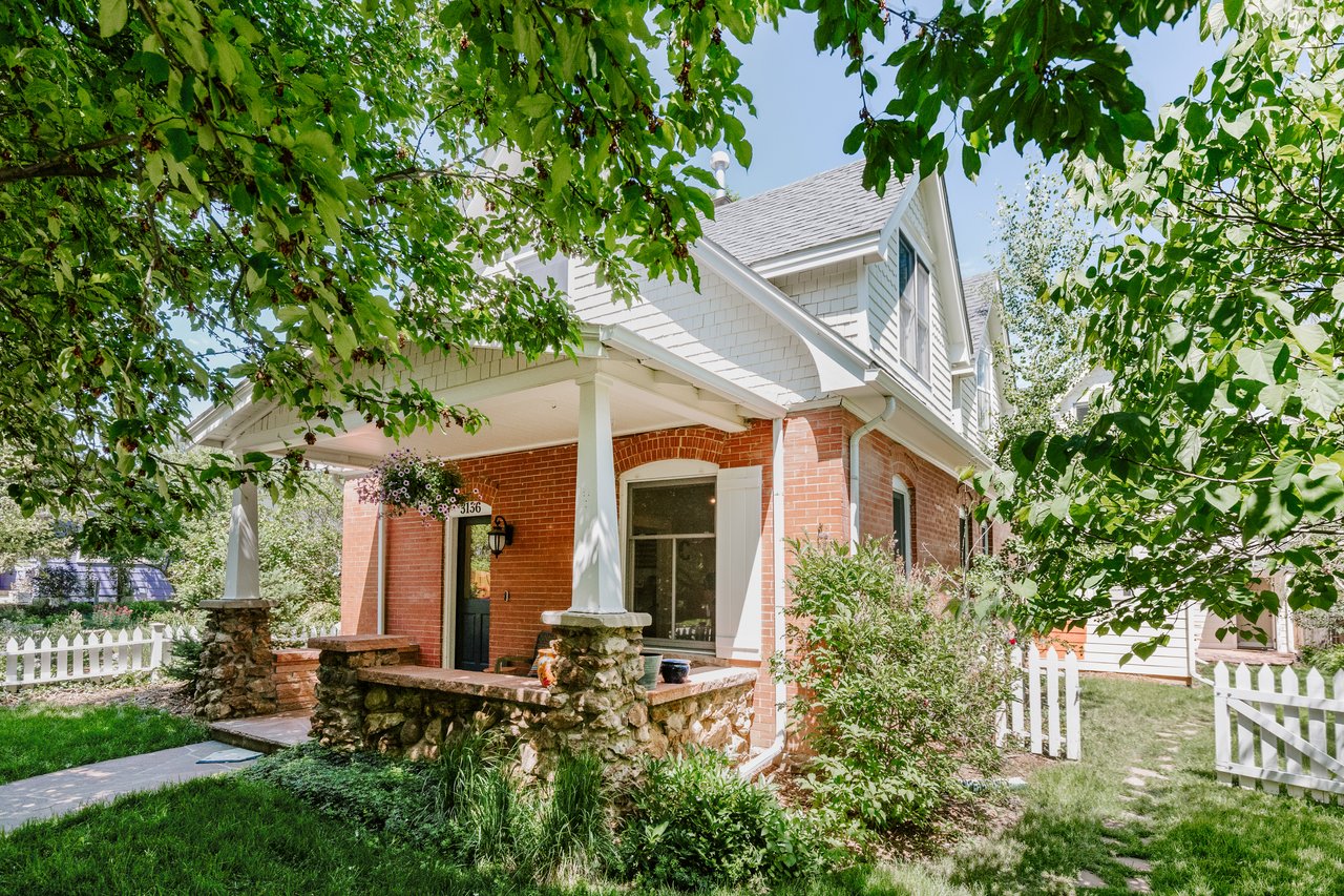 3136 9th Street