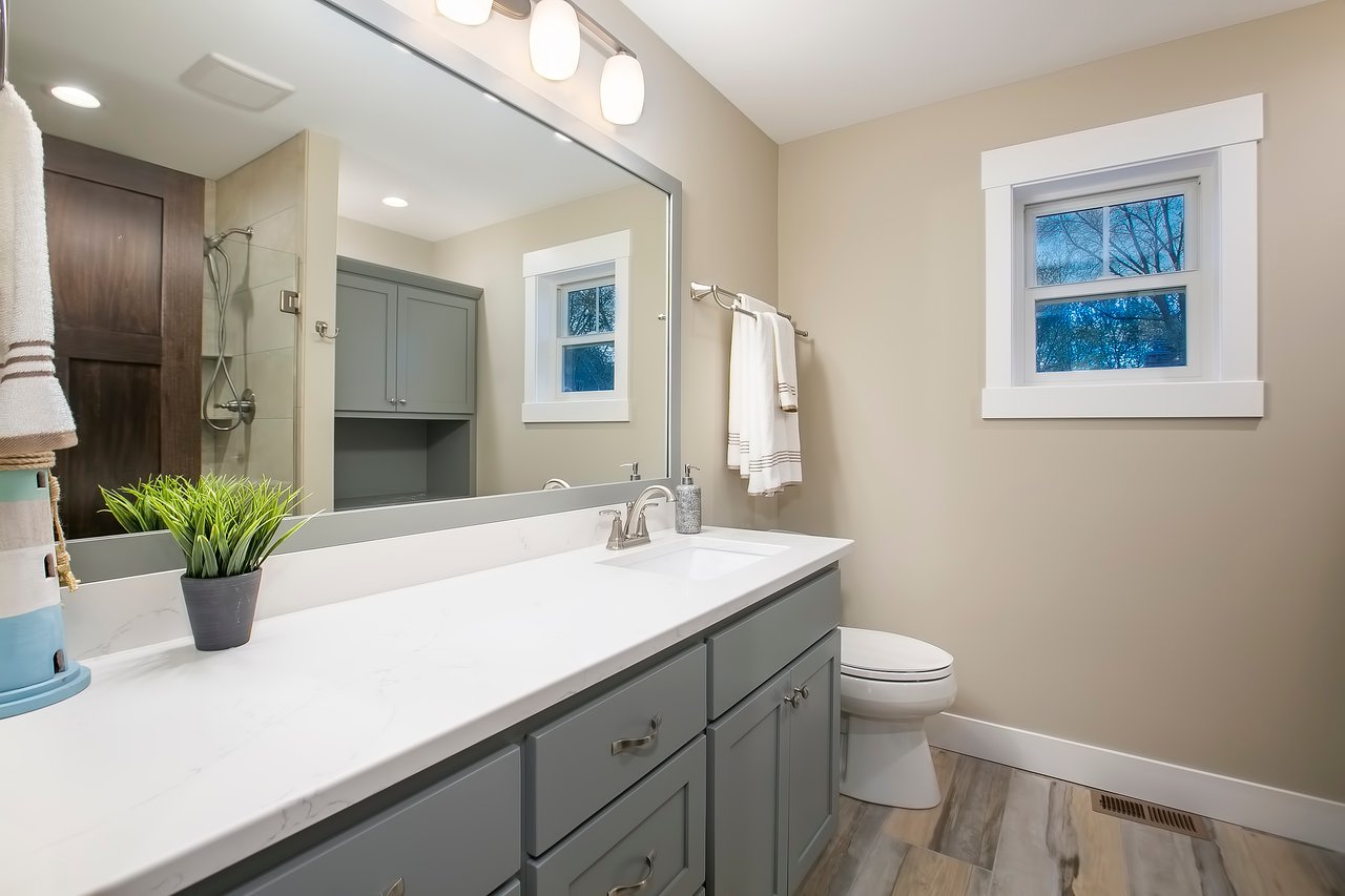 Custom Completed New Construction // Excelsior Village