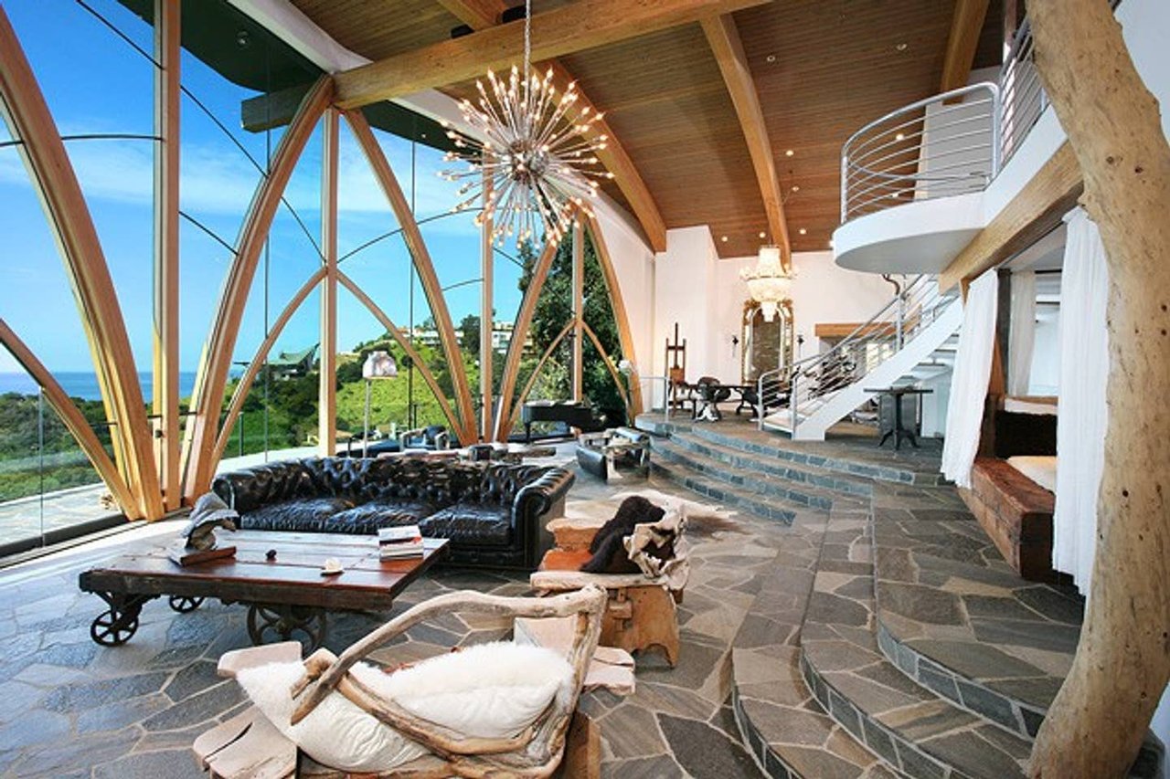 Valley Chateau