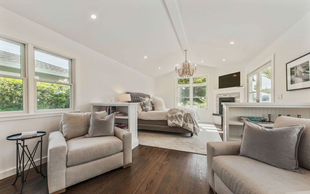 43 McAllister Ave