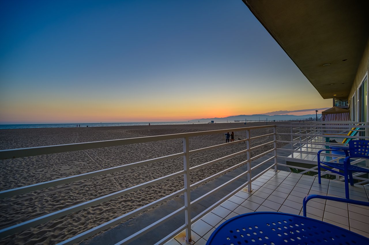 4403 Ocean Front Walk, #203