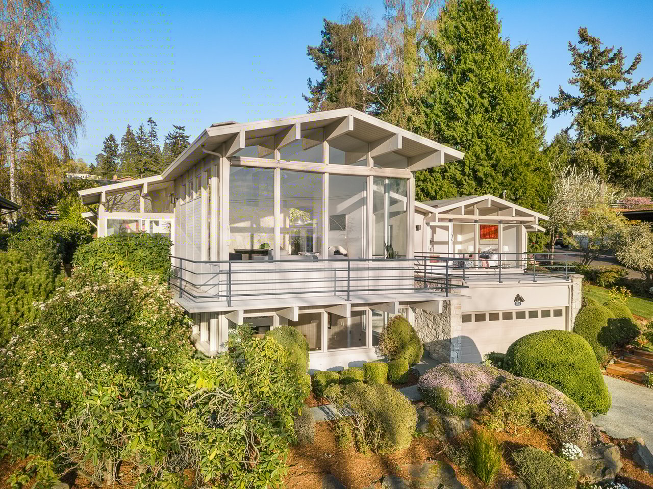 Mid Century Modern in Normandy Park