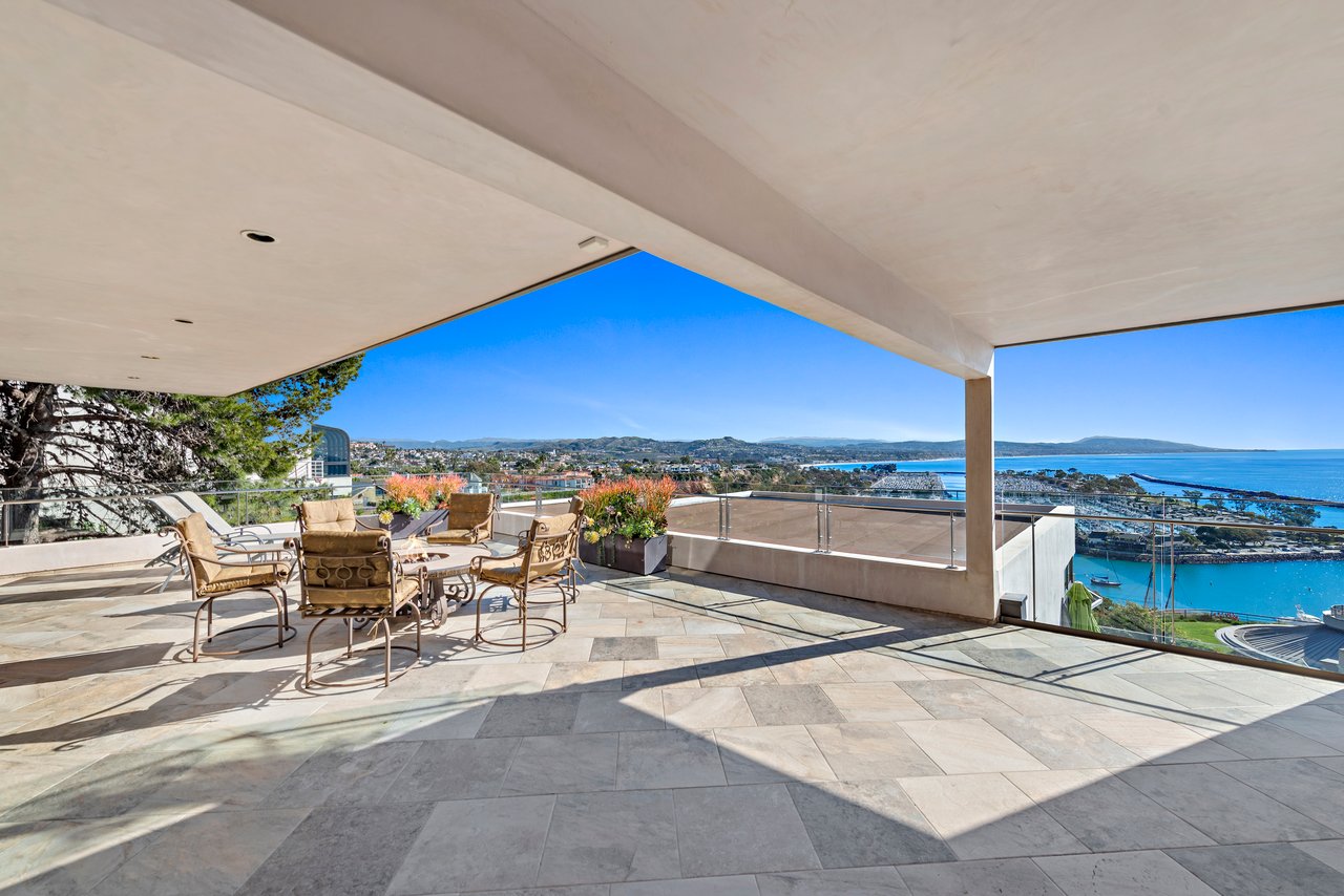 Stylish Blufftop Penthouse | Dana Point