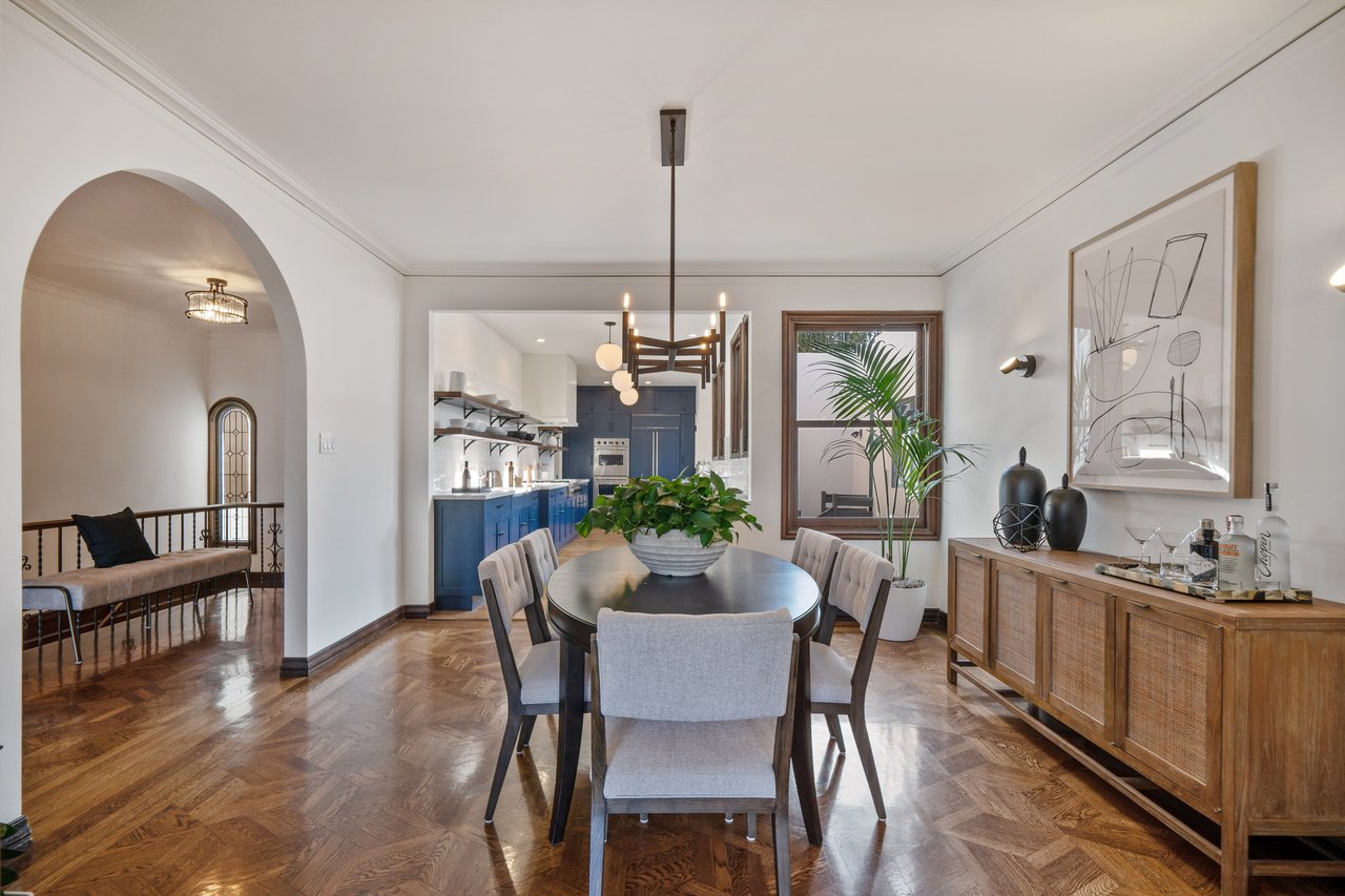 EXCEPTIONAL MARINA HOME