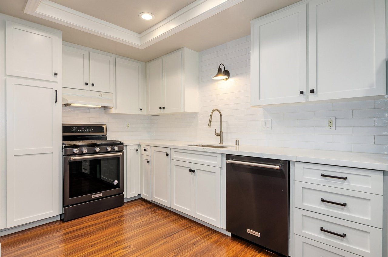 1105 Glengarry Ln - Rudgear Estates