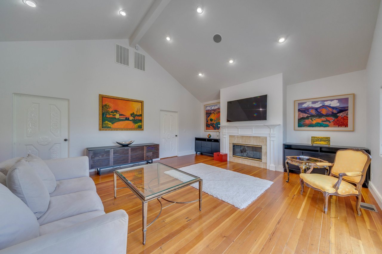Tuscan Country Estate - SOLD