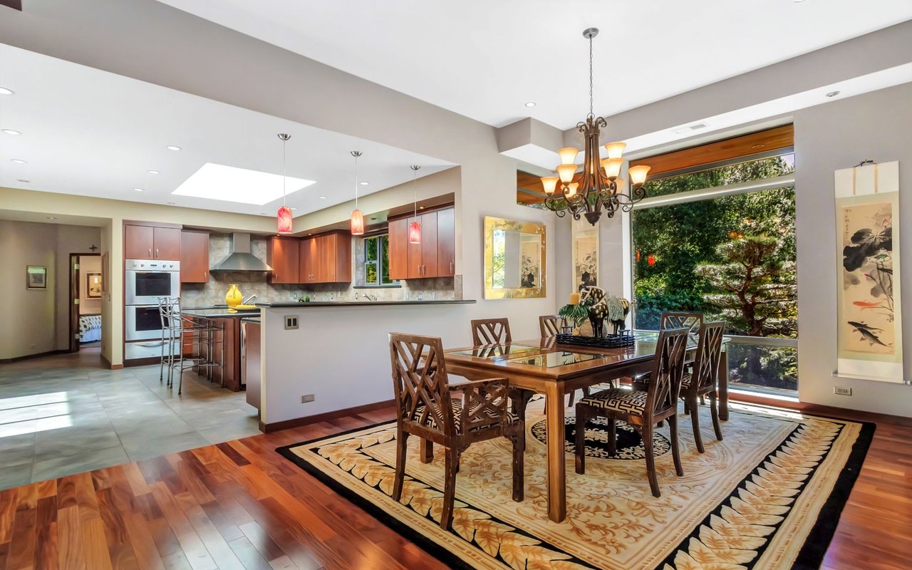 1 Camellia Ln