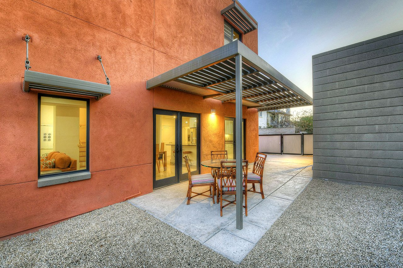 New Contemporary in Barrio Viejo