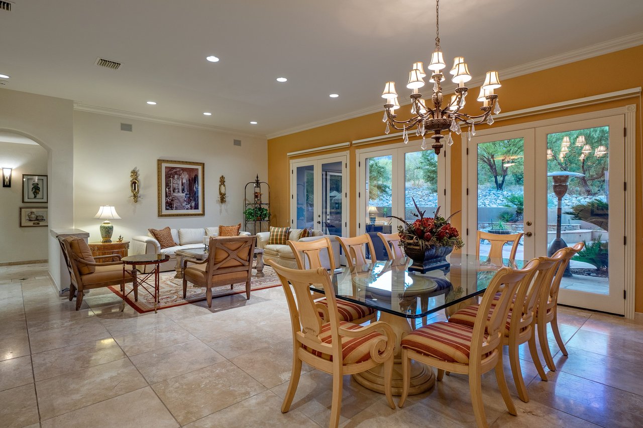 Incomparable Private Estate Home 