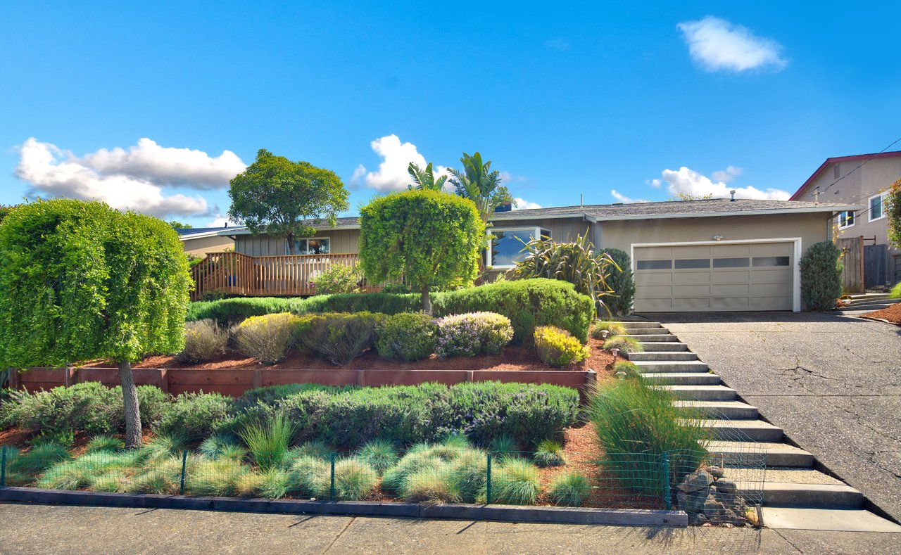 38 Manor View Drive, Fairfax