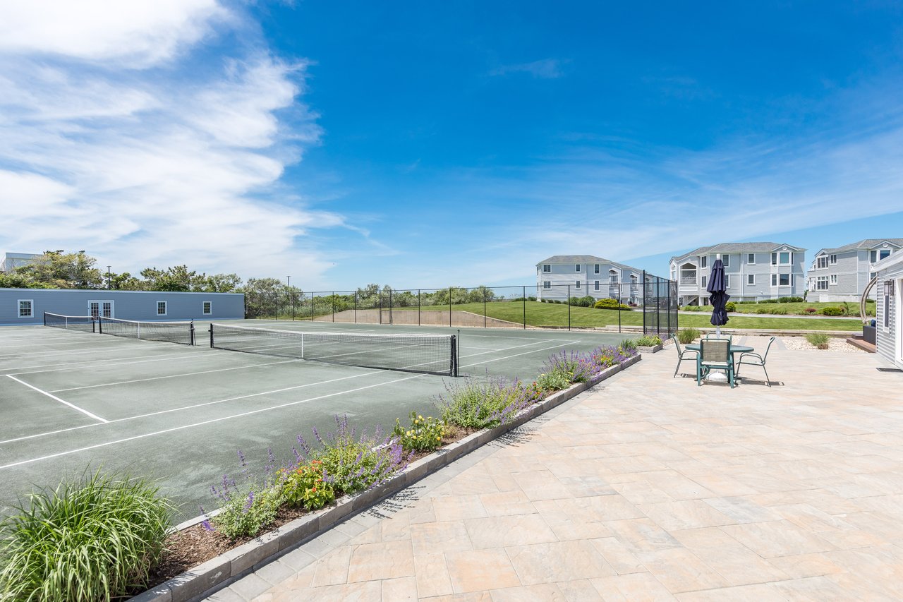 580 Dune Rd, #7