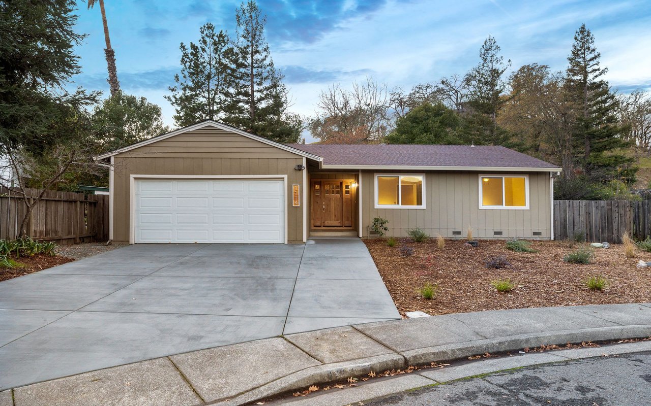 1114 Sonoma Glen Cir