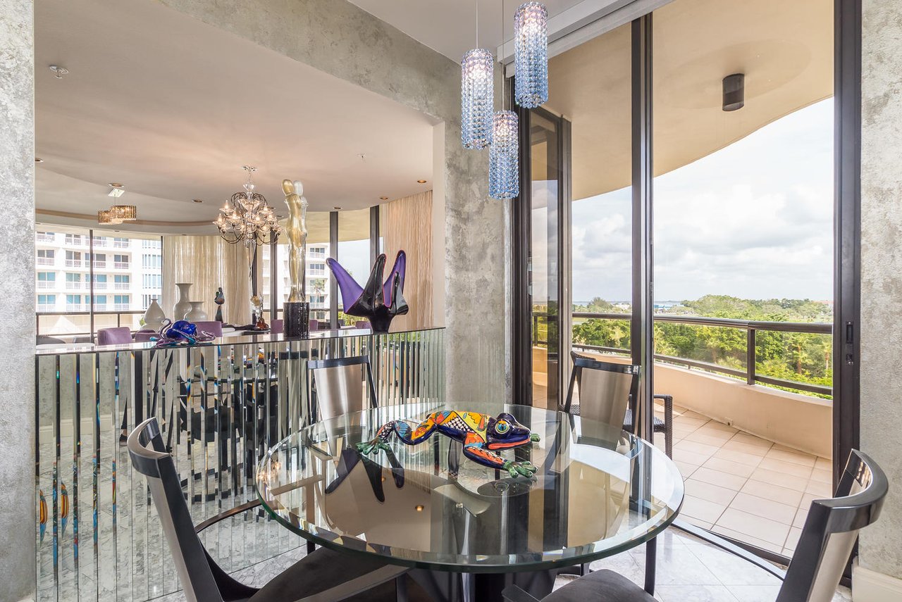 435 L Ambiance Dr, #L407