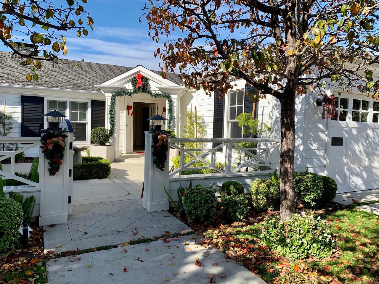 1207 Somerset Lane, Newport Beach
