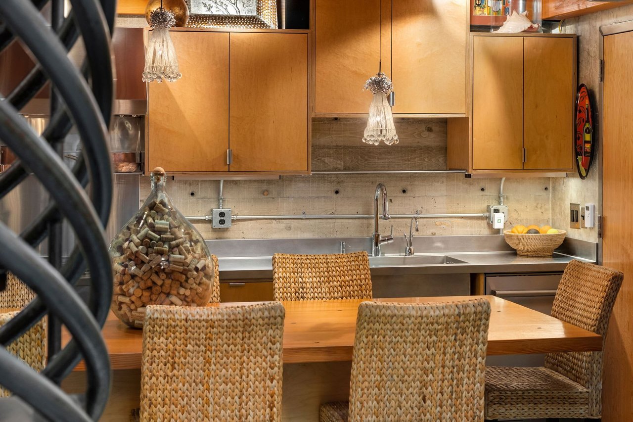 Grandeur Living at The Block