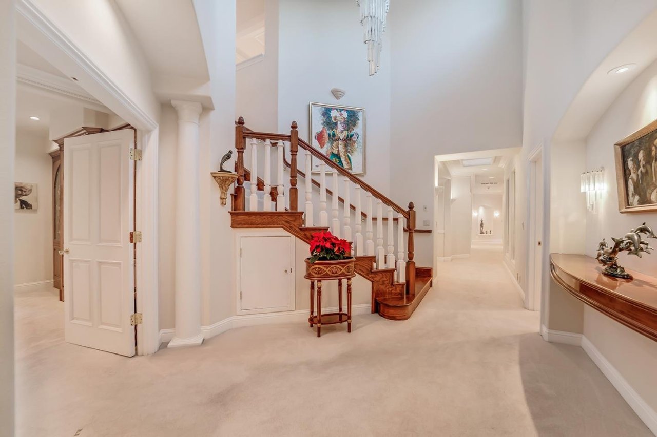 15071 Becky Ln