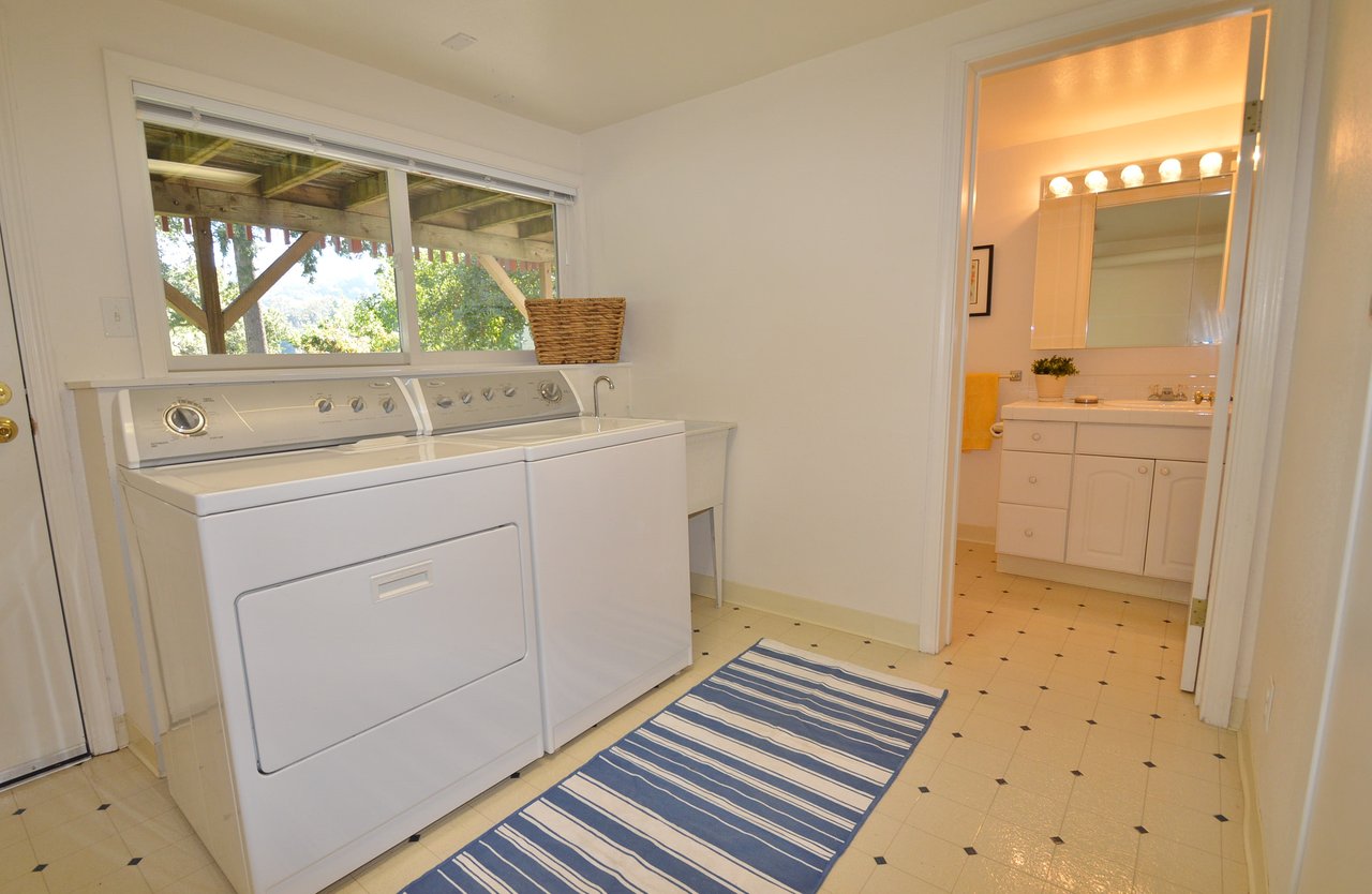 60 Madrone Road, Fairfax