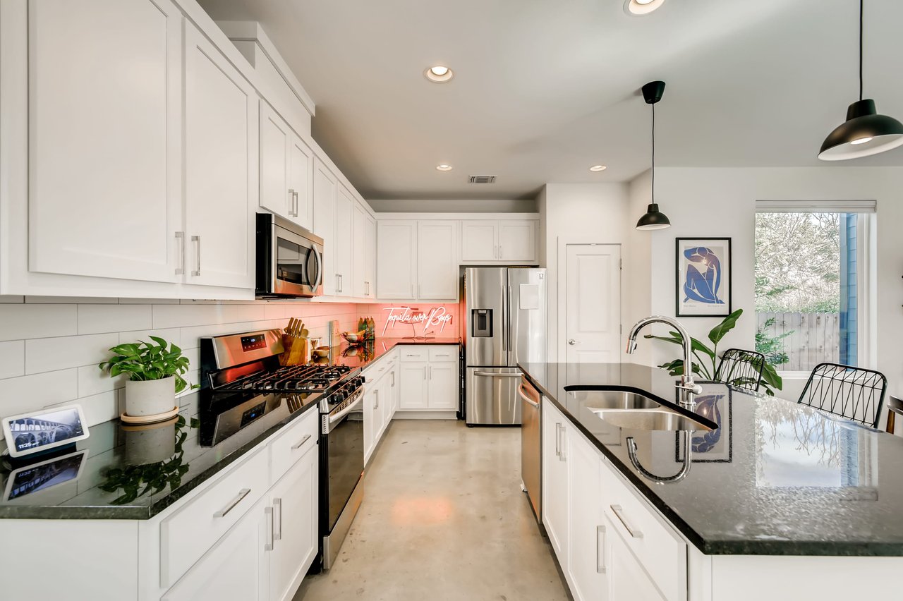 1197 Greenwood Avenue #1