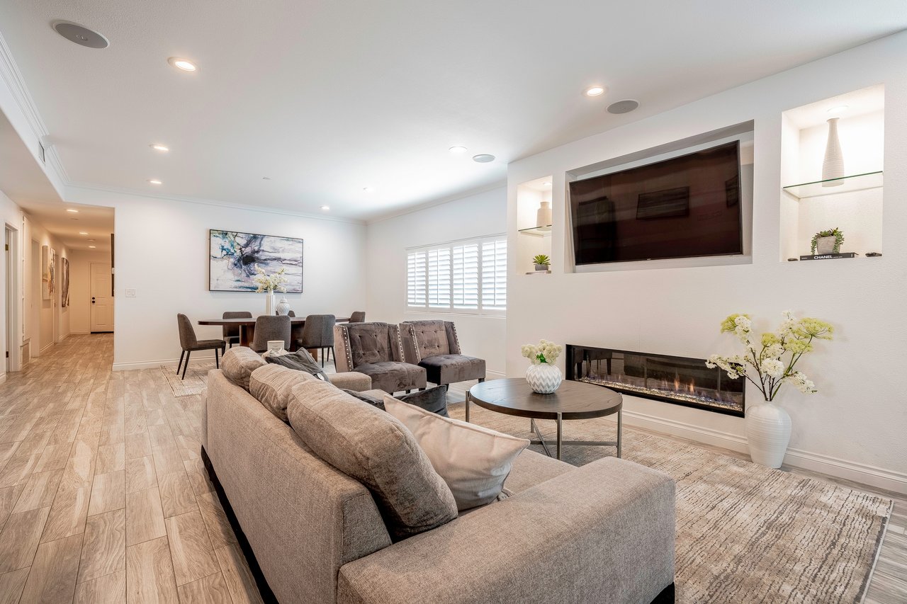 924 Palm Ave #101, West Hollywood, CA