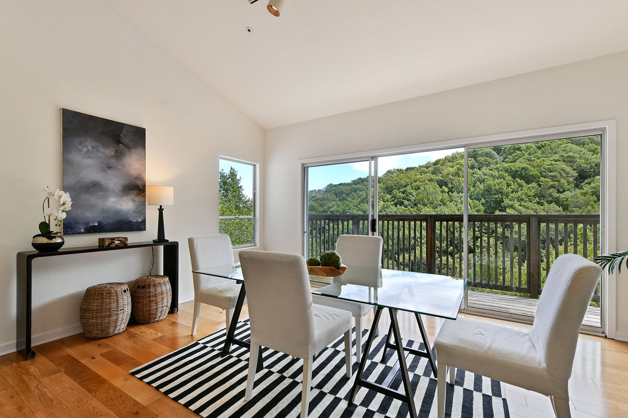  483 Green Glen Way