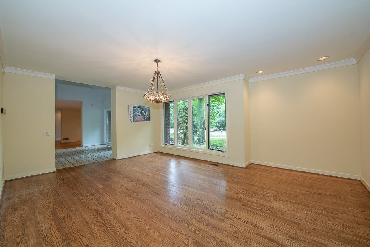 Bryn Mawr Custom Contemporary