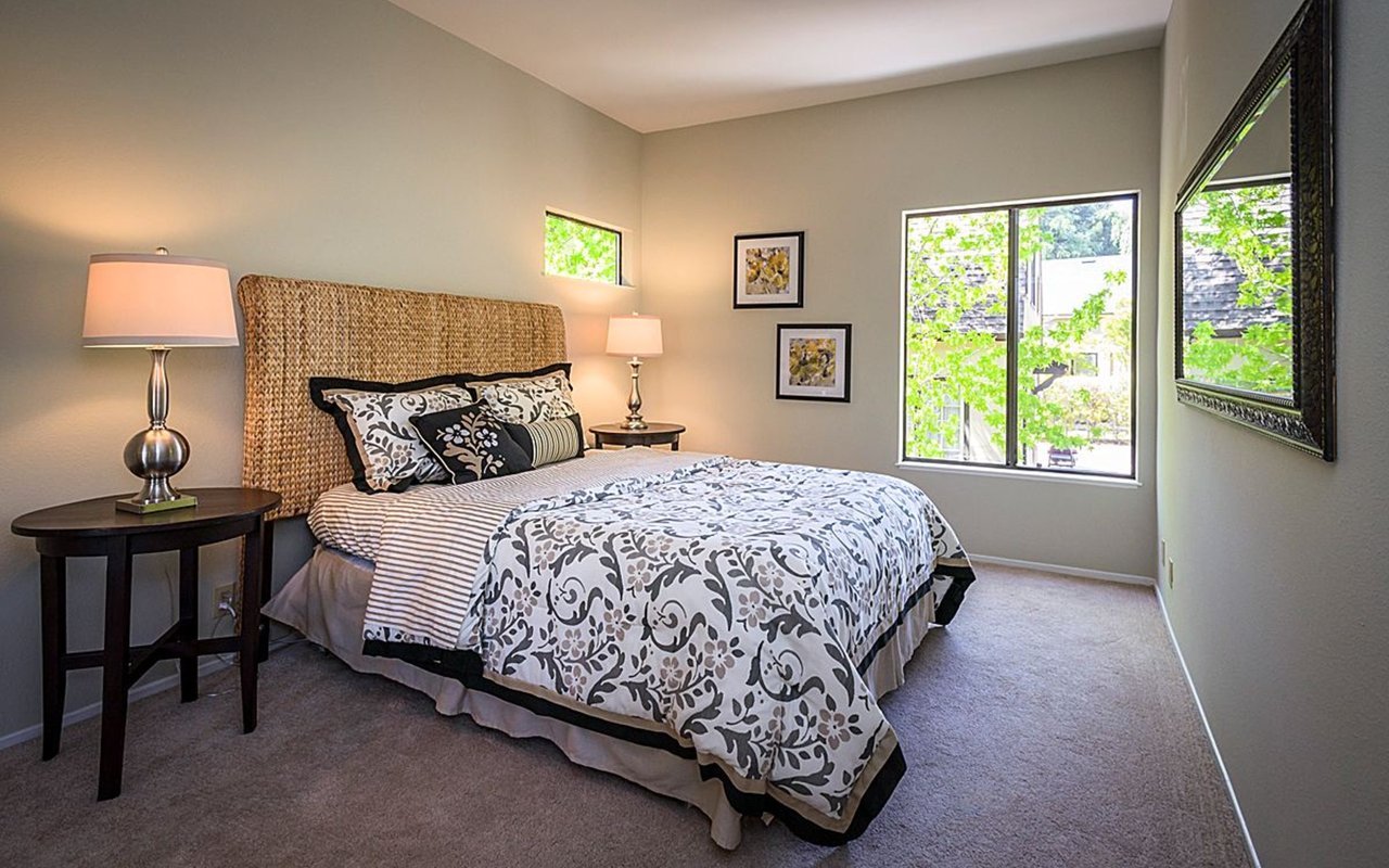 425 N El Camino Real, #202