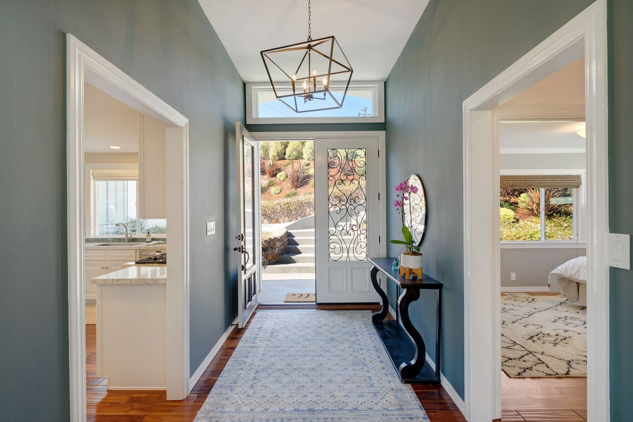 9 Junipero Serra Avenue