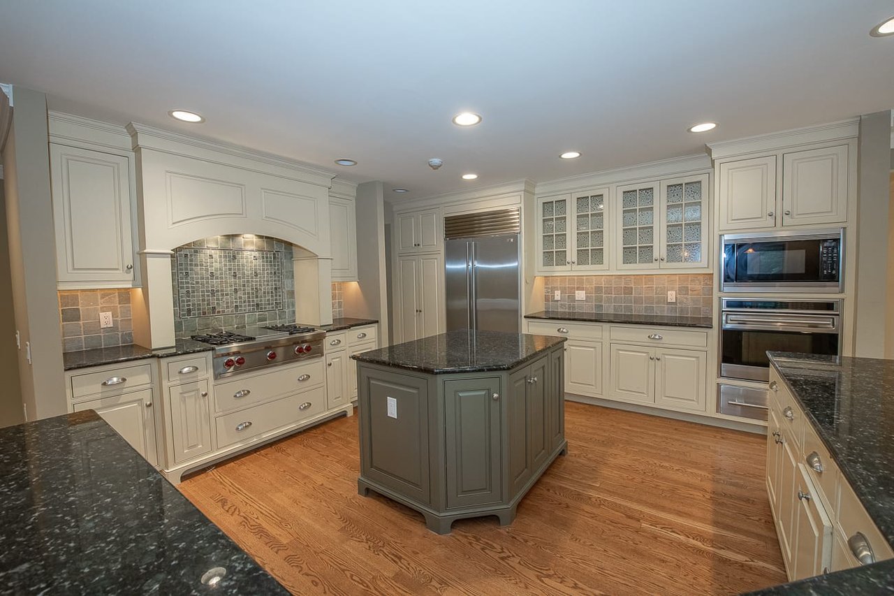Bryn Mawr Custom Contemporary