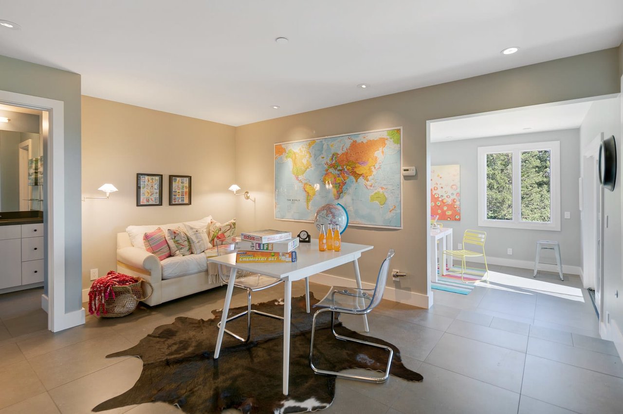 555 Iron Springs Road, Fairfax