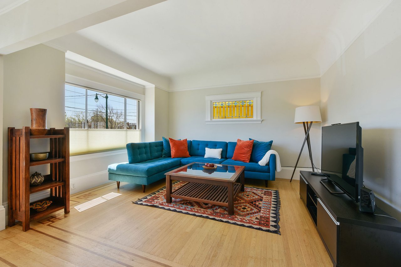 811 Santa Clara Ave