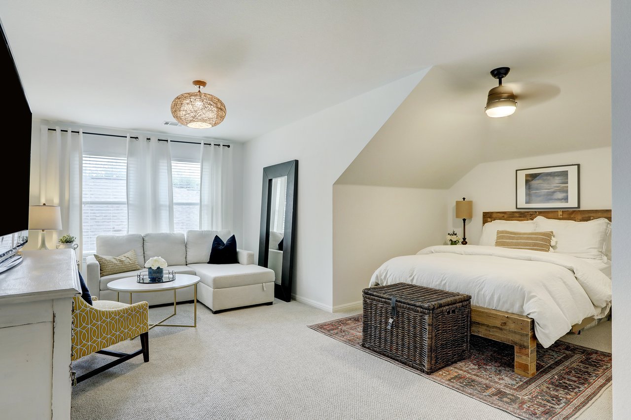 4304 Hoffman Drive | SELLER REPRESENTED
