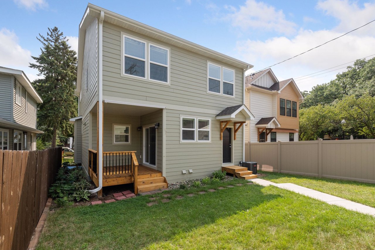4752 5th Avenue S, Minneapolis