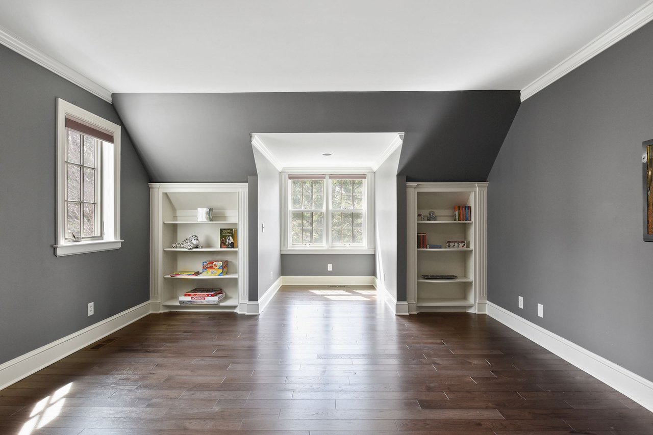 550 Oxford Road, Orono