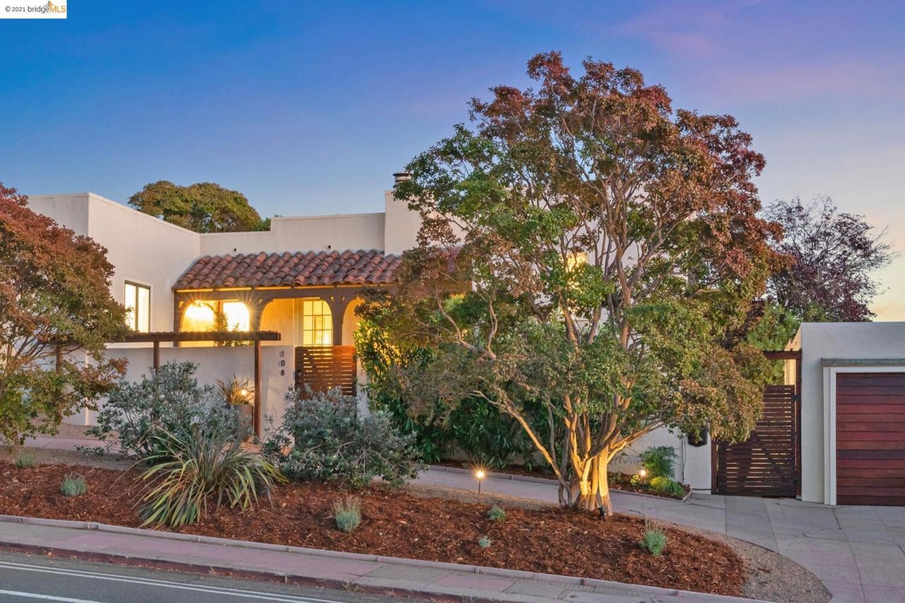 108 Moraga Ave