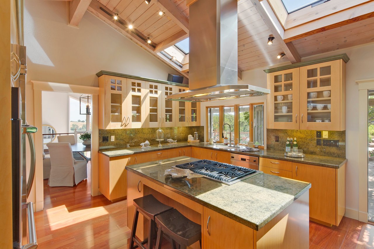 205 Stuyvesant Drive, San Anselmo