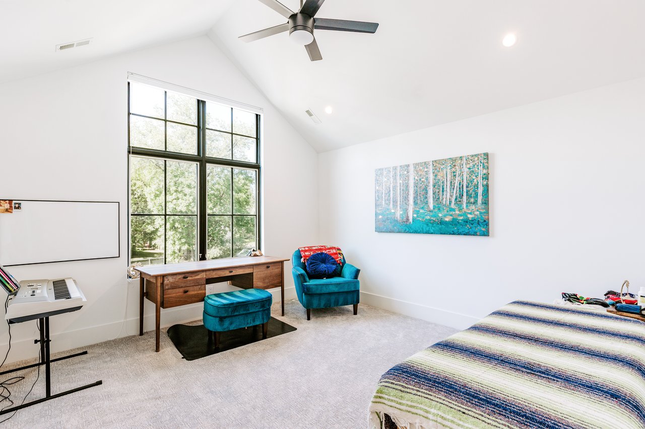2015 Orchard Avenue