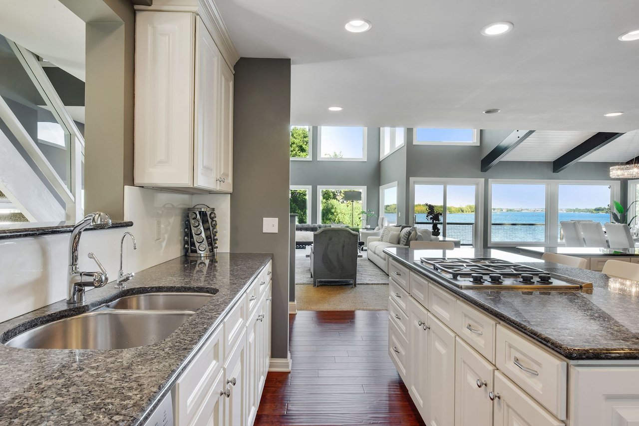 26890 Edgewood Rd | Shorewood