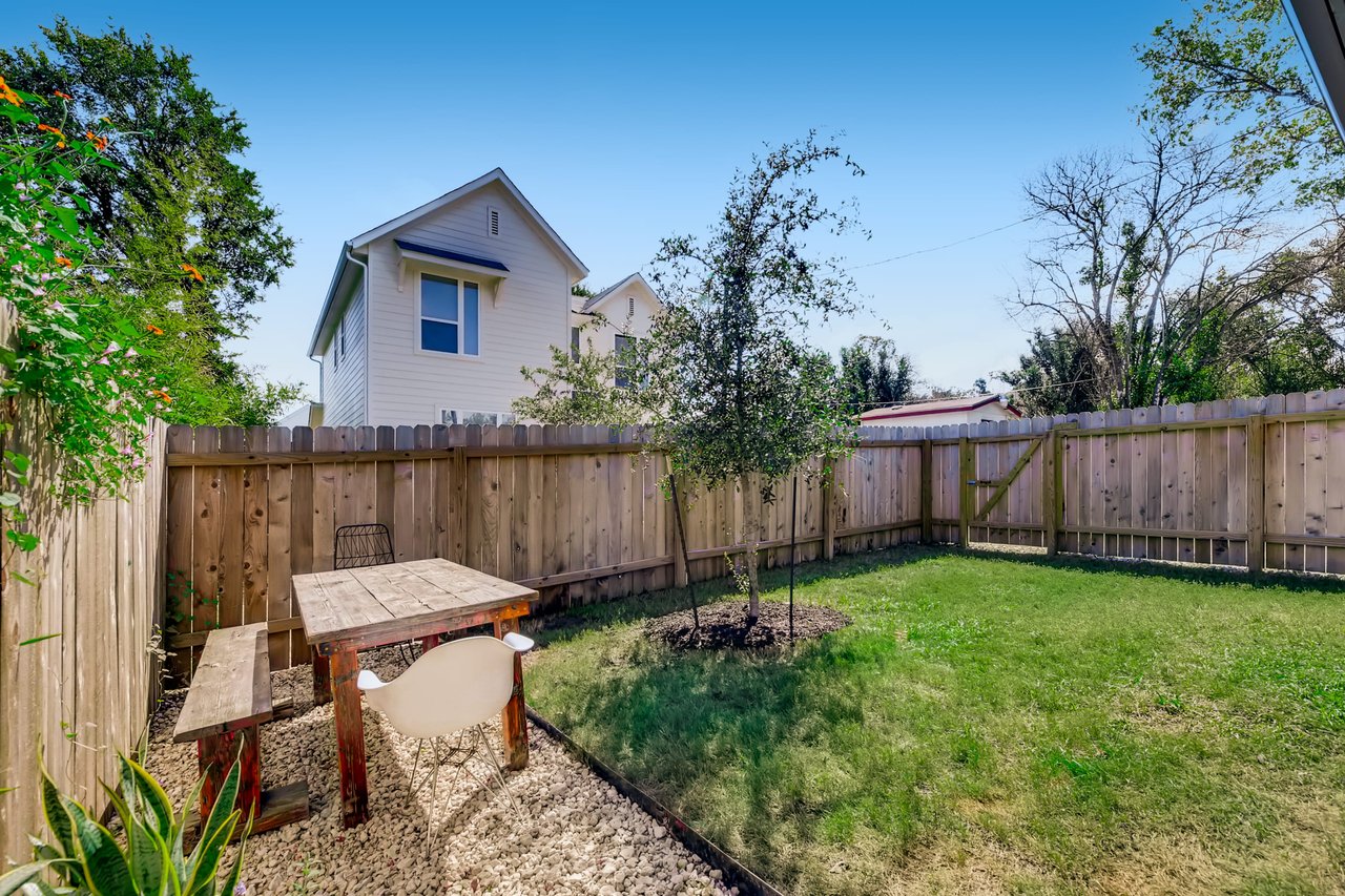 1197 Greenwood Avenue #1