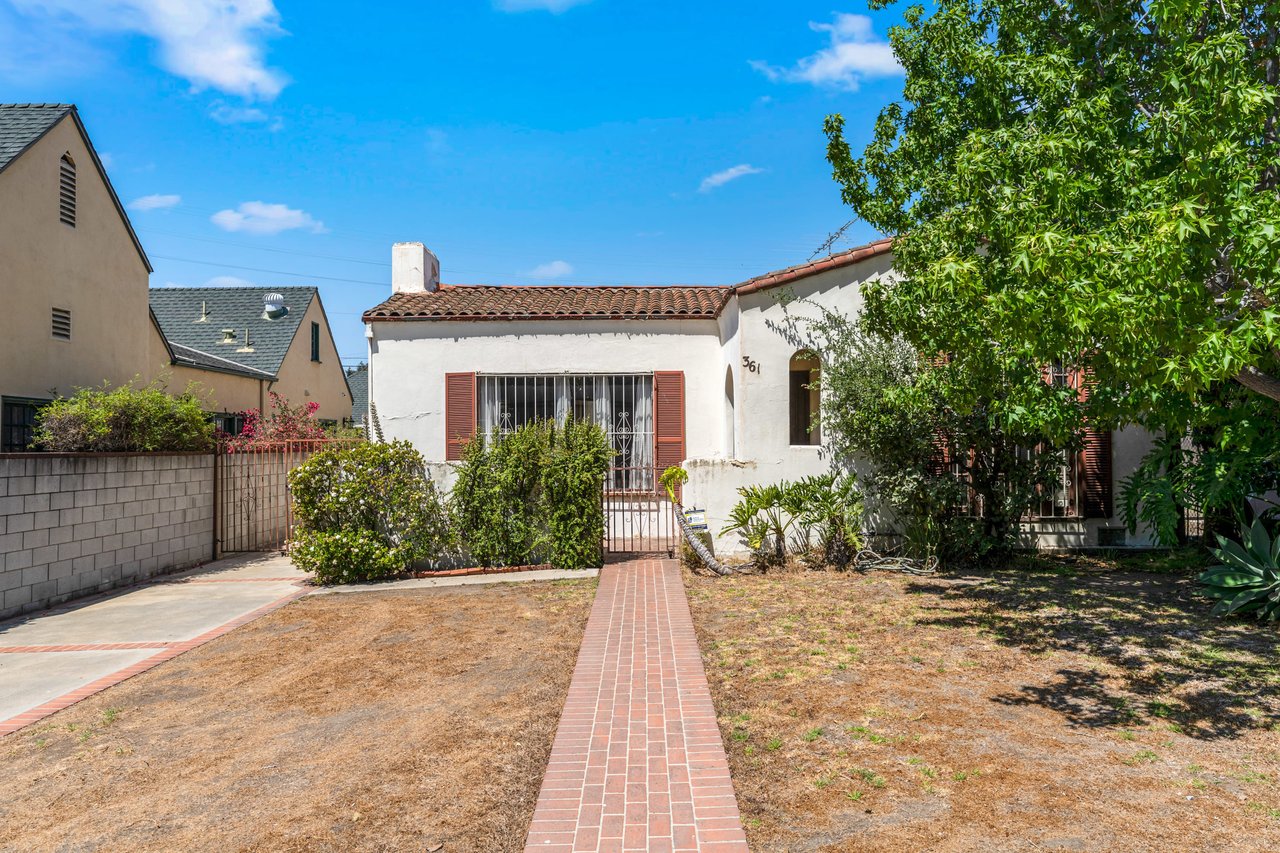 361 S Bundy Dr