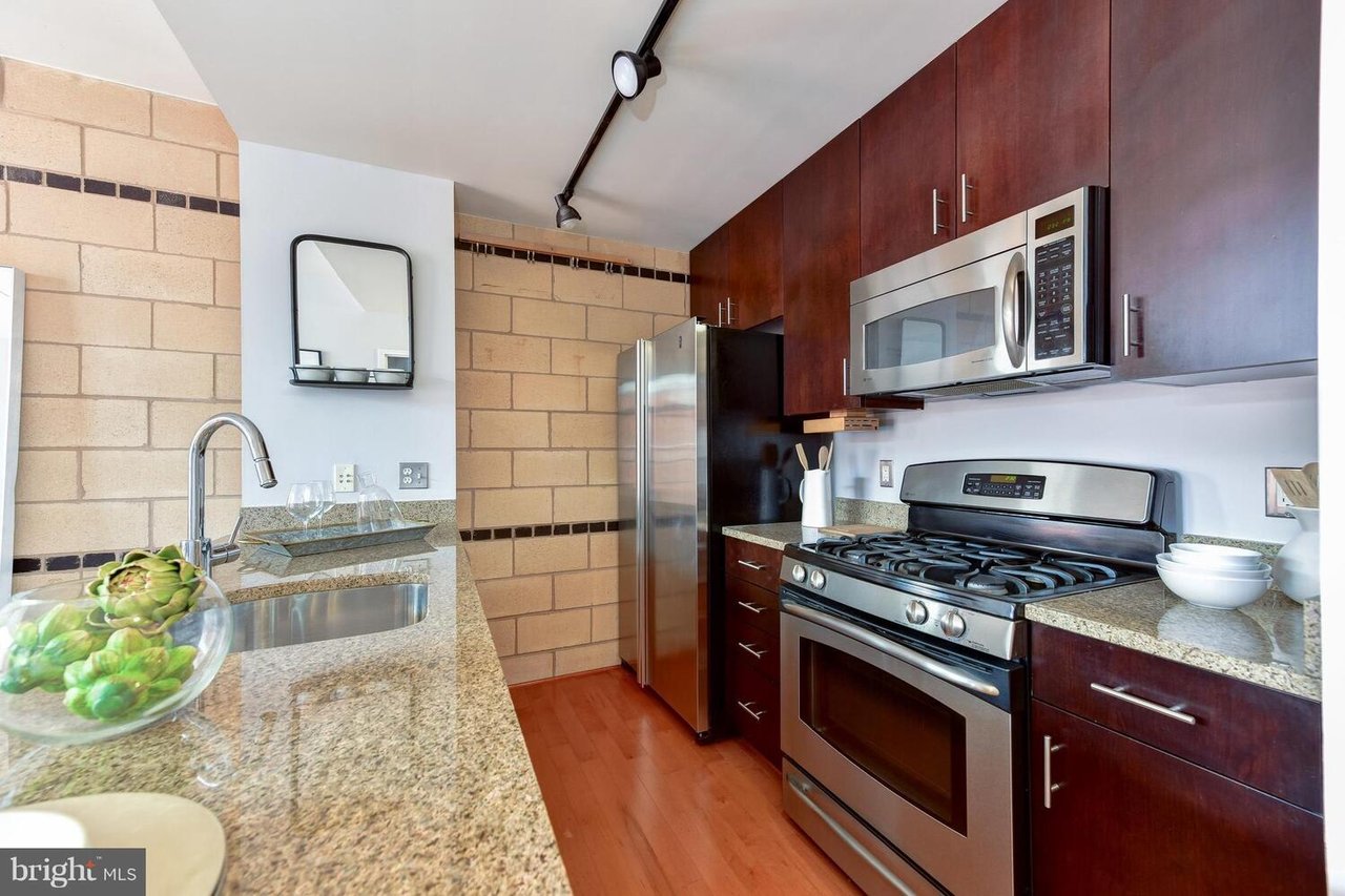 1529 14th St NW #402
