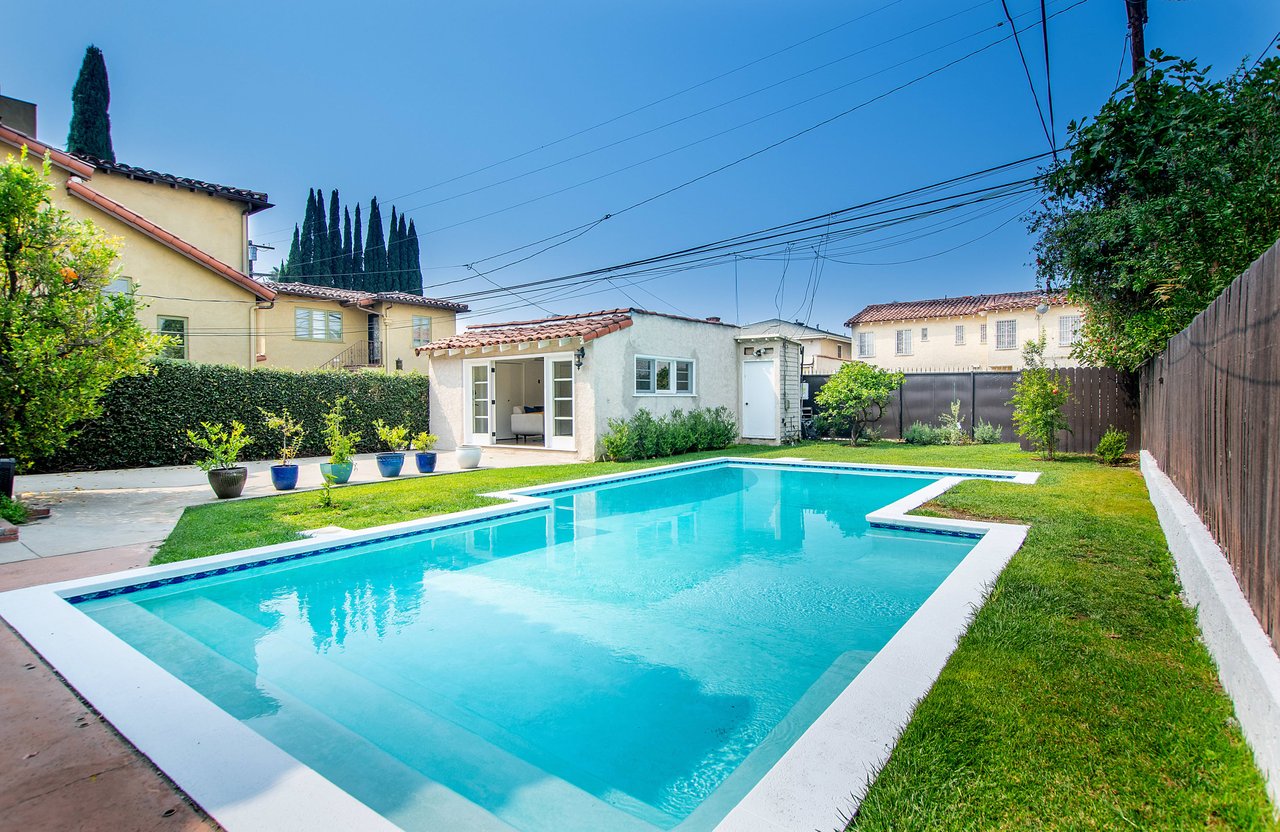 109 South Formosa Avenue