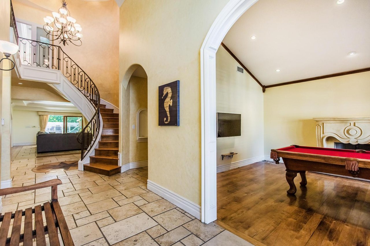 Chateau Infinity