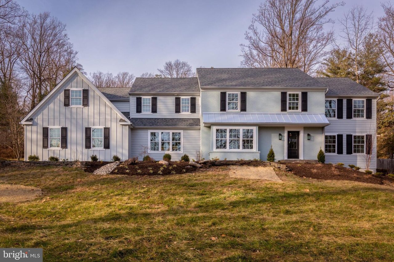 217 Hermitage Dr