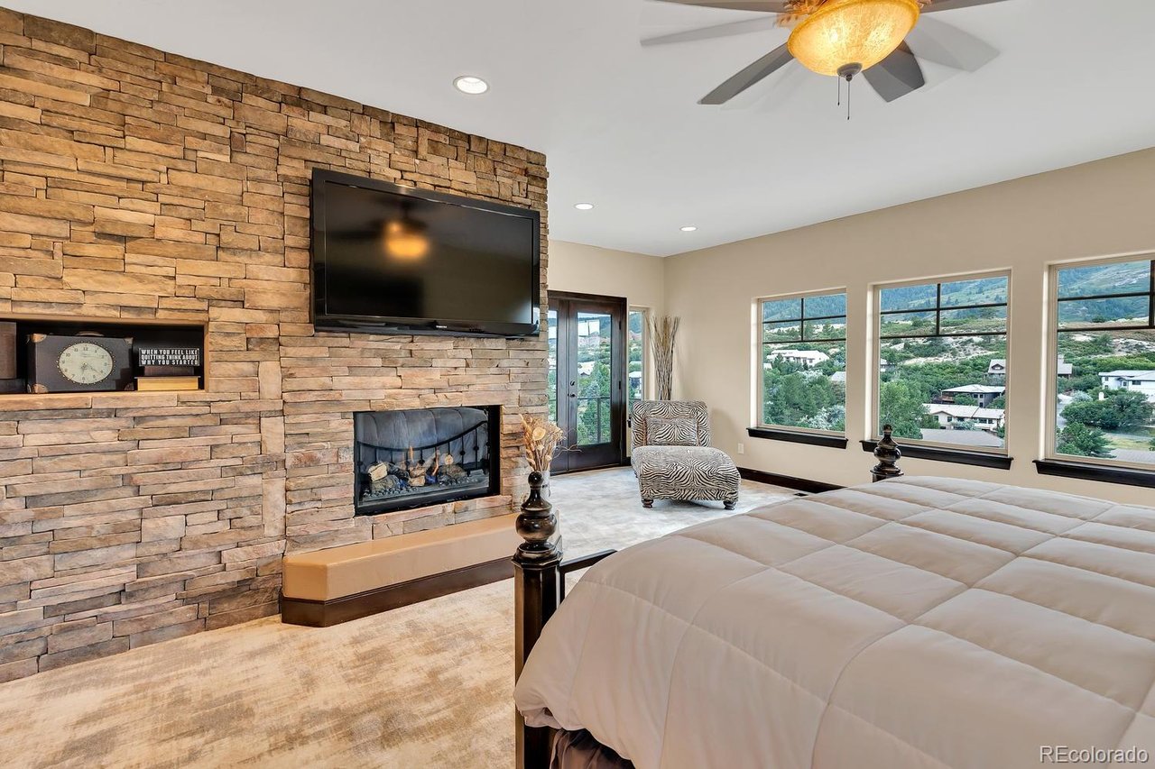 6658 Old Ranch Trl