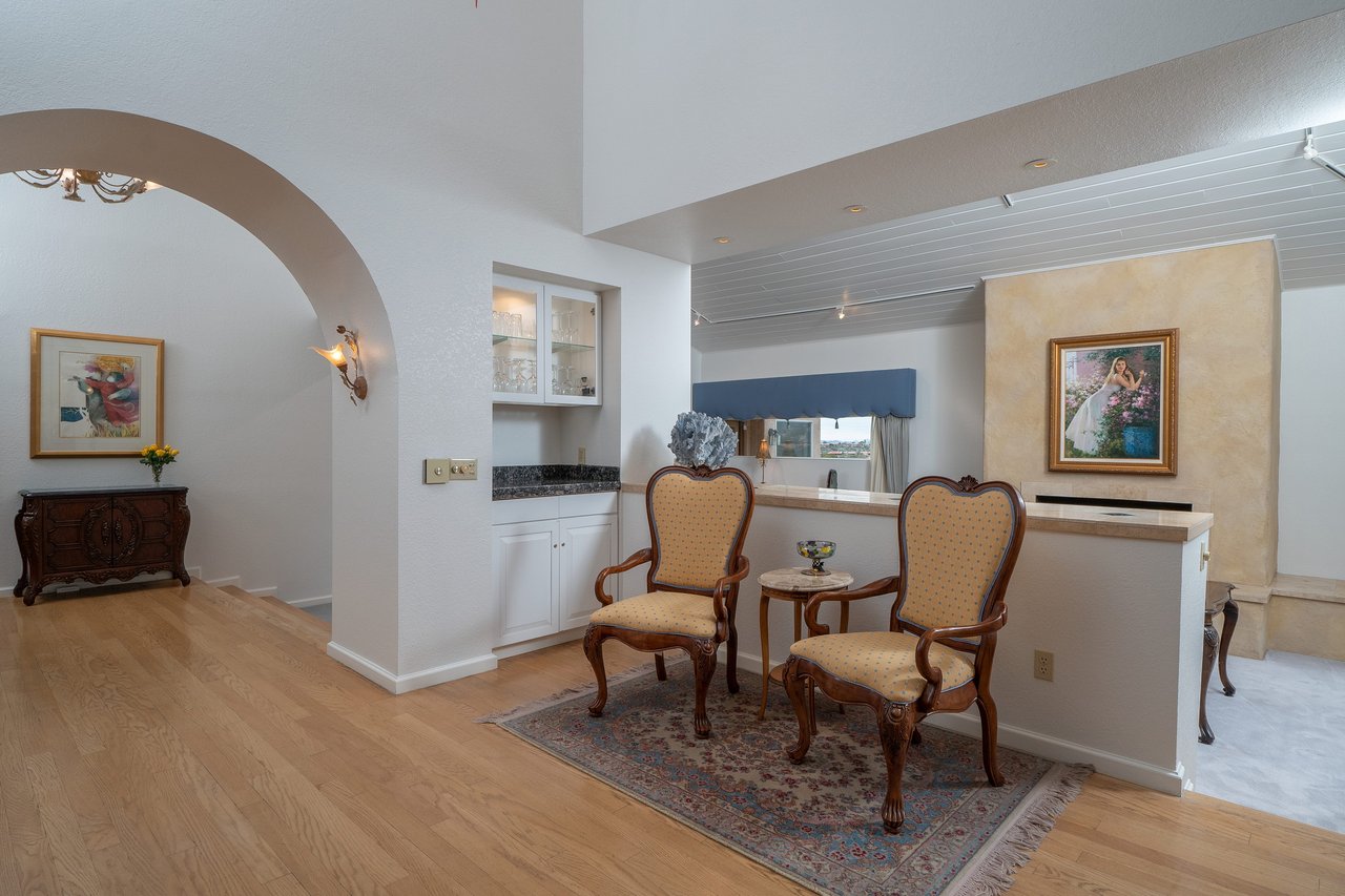 Spectacular View Home