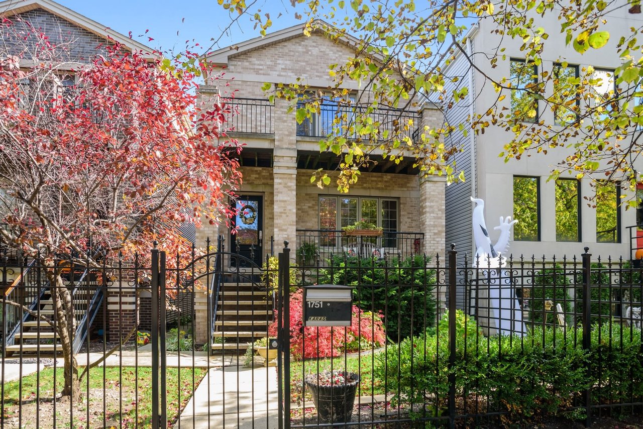 COMING SOON! 1751 N Fairfield Ave, Chicago